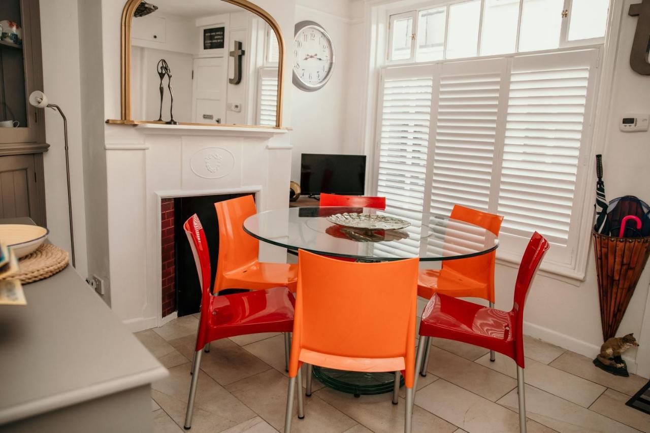 Charming 3 Bedroom Townhouse Weymouth